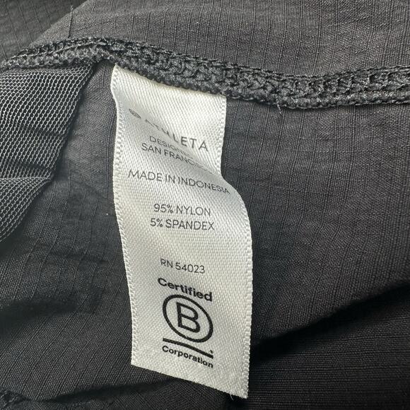 Athleta Shorts Womens 2 Trekkie Short Black Ripstop Trail Hiking Nylon Gorpcore - Picture 9 of 10